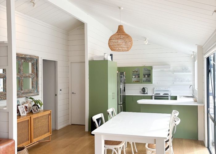  at 4 Beach Road, Manly, Whangaparaoa