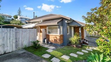  at 71 Donald Street, Stanmore Bay, Whangaparaoa