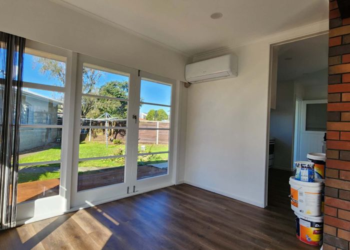  at 11 Holden Place, Papatoetoe, Manukau City, Auckland