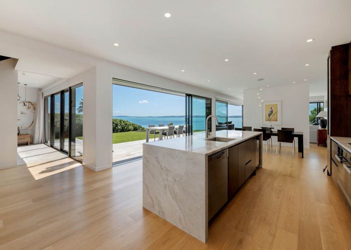  at 34 Carlton Crescent, Maraetai, Manukau City, Auckland