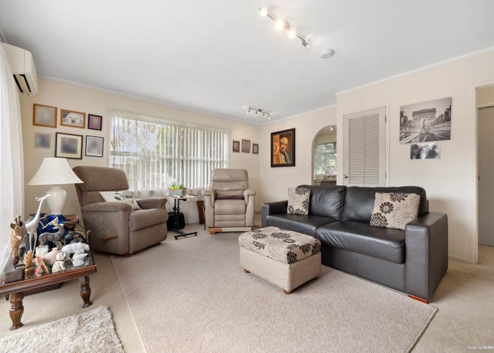  at 1/5 Vagus Place, Royal Oak, Auckland