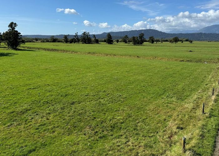  at 102 Whale Road, Whataroa , Westland, West Coast