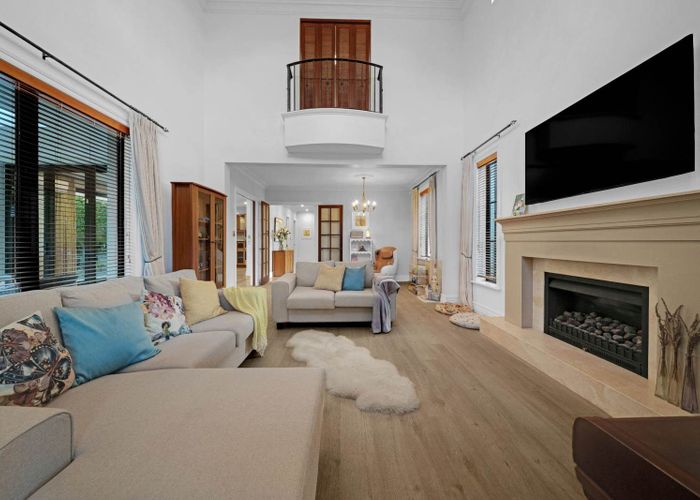  at 3 Fairfield Lane, East Tamaki Heights, Manukau City, Auckland