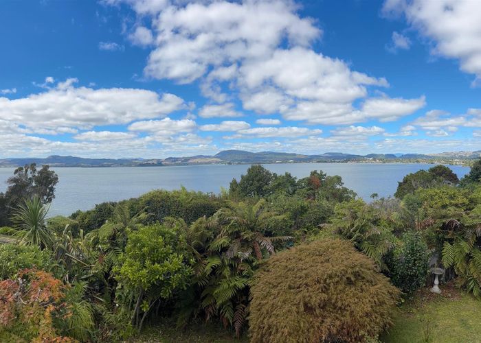  at 180 Kawaha Point Road, Kawaha Point, Rotorua, Bay Of Plenty