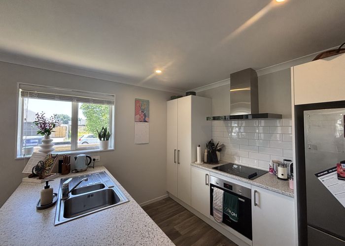  at 1 Packers Lane, Belfast, Christchurch