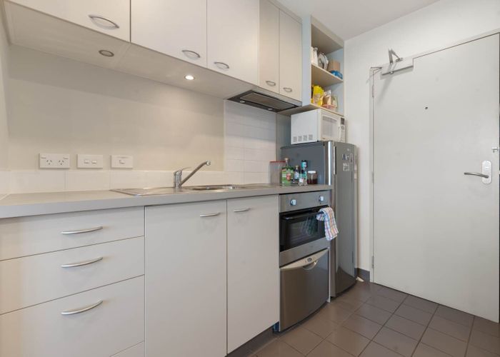  at 1601/17 Amersham Way, Manukau, Manukau City, Auckland