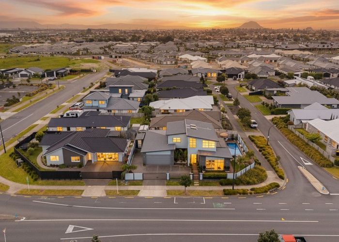  at 64 Sandhurst Drive, Papamoa Beach, Papamoa