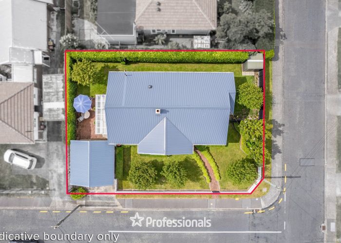  at 2 Ropata Crescent, Boulcott, Lower Hutt, Wellington