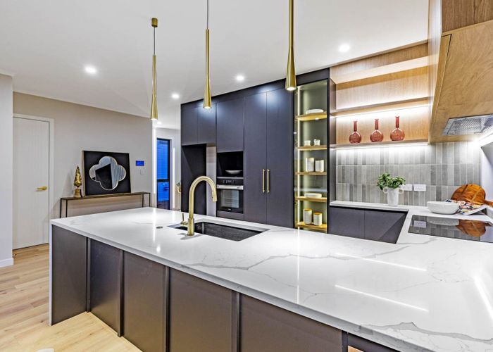  at 42 Gordon Avenue, Milford, North Shore City, Auckland