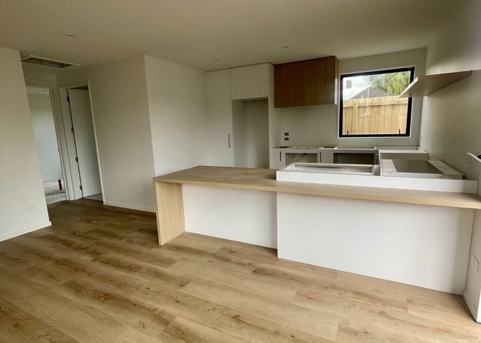  at 209 Main North Road, Redwood, Christchurch City, Canterbury