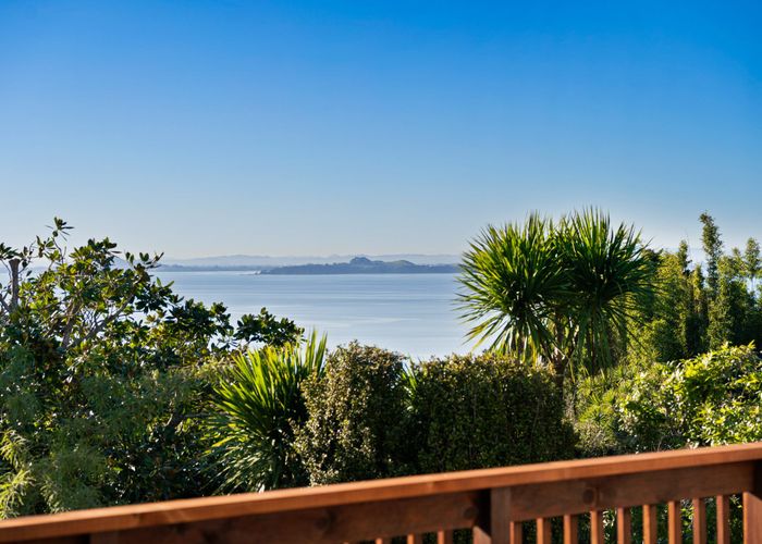  at 16 Arapito Road, Titirangi, Waitakere City, Auckland