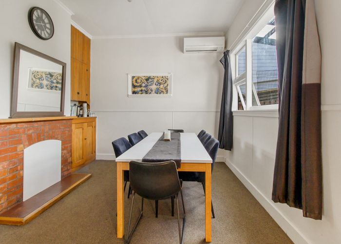  at 16 Memorial Avenue, Parkside, Timaru