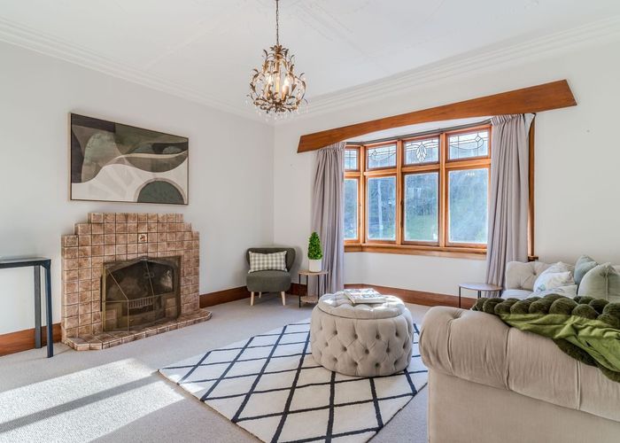  at 27 Lonsdale Street, Belleknowes, Dunedin, Otago