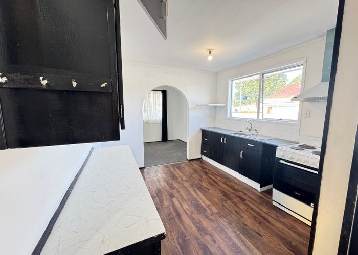  at 391 Bucklands Beach Road, Bucklands Beach, Manukau City, Auckland