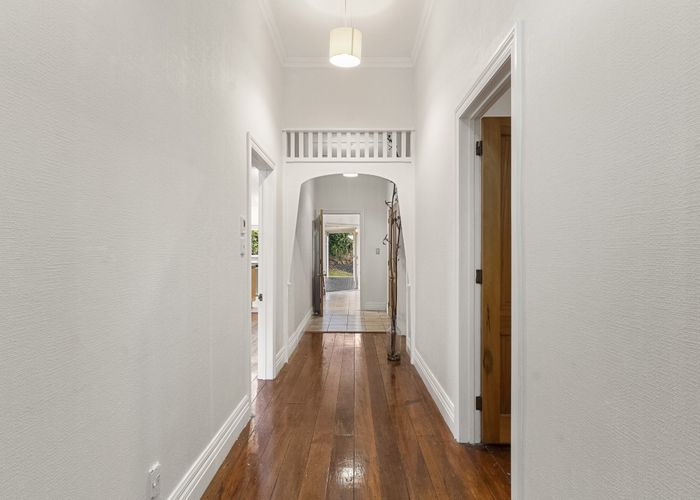  at 4 Seychelles Street, Western Springs, Auckland City, Auckland