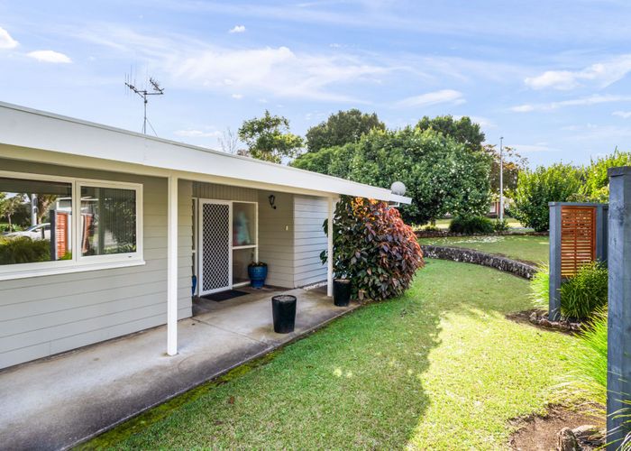  at 21 Fairway Drive, Kamo, Whangarei