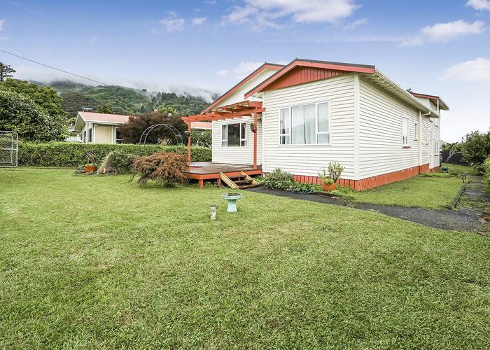  at 15 Carlyle Street, Te Aroha, Te Aroha