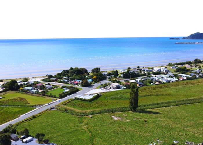  at 729 Abel Tasman Drive, Takaka, Tasman, Nelson / Tasman