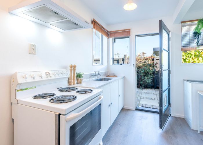  at 3/12 Tweed Street, Richmond, Christchurch