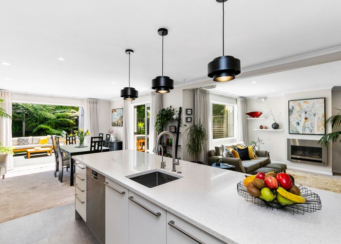  at 15/36 Dee Street, Island Bay, Wellington