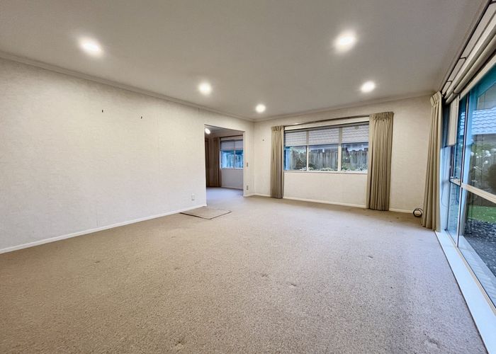  at 5 Casabella Court, Northpark, Manukau City, Auckland