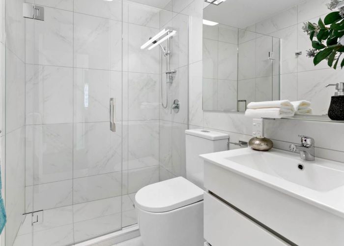  at 2/67 Sarsfield Street, Herne Bay, Auckland City, Auckland