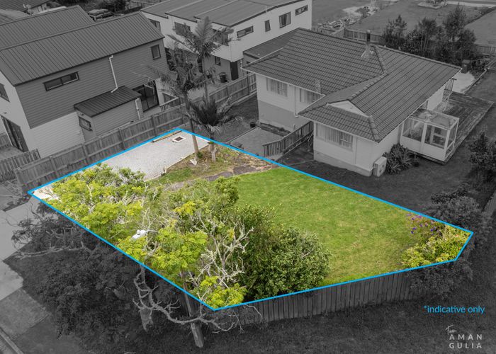  at 1A Glenbury Place, Massey, Waitakere City, Auckland