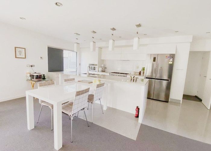  at 3 Warren Way, Flat Bush, Manukau City, Auckland