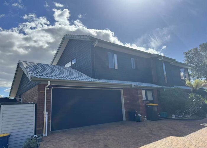  at 3 Juliet Place, Forrest Hill, Auckland