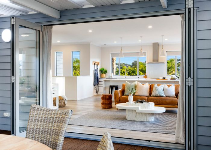  at 6 Andre Rise, Stanmore Bay, Rodney, Auckland