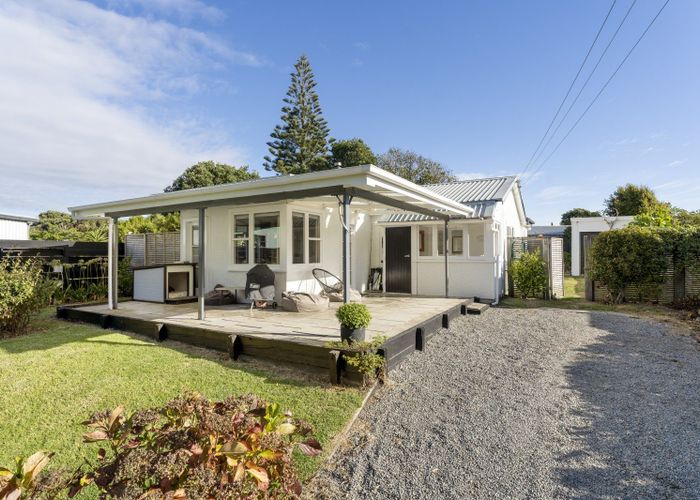  at 29 Rangiuru Road, Otaki Beach, Otaki
