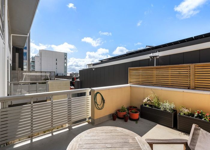  at 12/4 Frederick Street, Te Aro, Wellington, Wellington