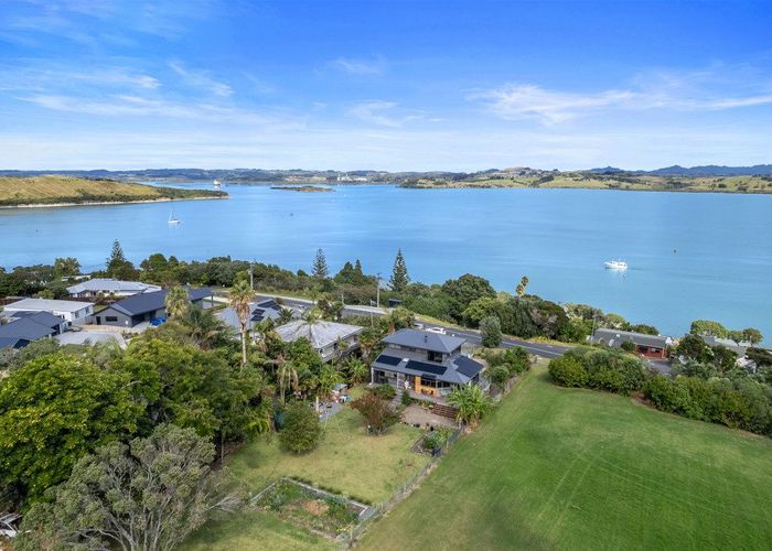  at 52 Weir Crescent, Onerahi, Whangarei