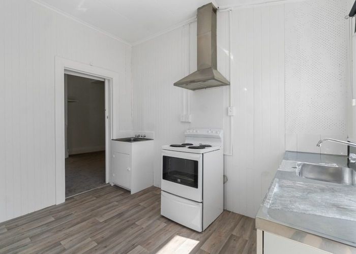  at 5/63 Canal Road, Avondale, Auckland