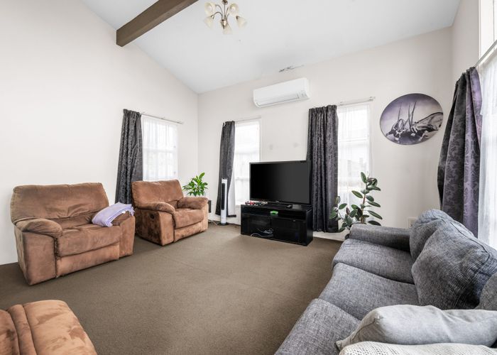  at 3 Emerald Place, Chartwell, Hamilton, Waikato