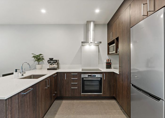  at 116 Te Oneroa Way, Long Bay, Auckland