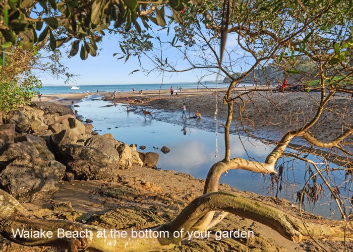  at 7A Waiake Street, Torbay, Auckland