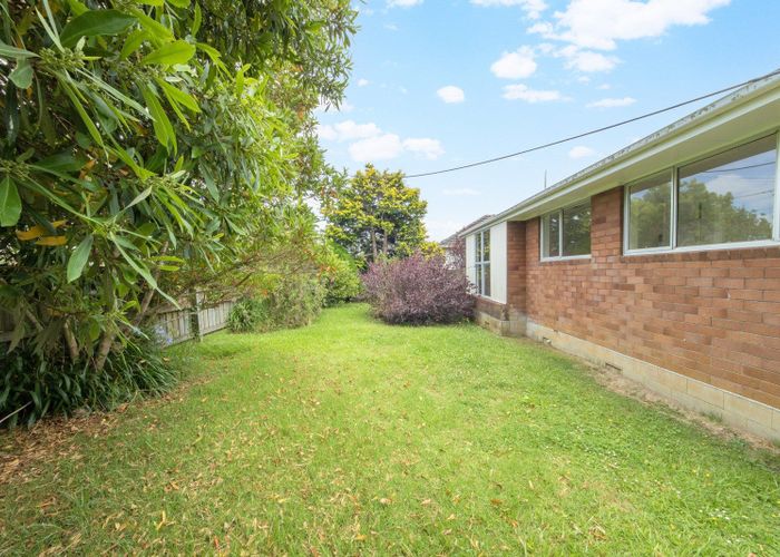  at 1/1 Northall Road, New Lynn, Auckland