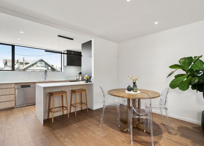  at 96A Apu Crescent, Lyall Bay, Wellington, Wellington