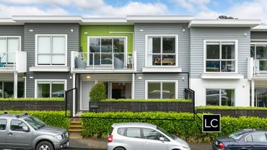  at 6 Atkinson Street, Newlands, Wellington