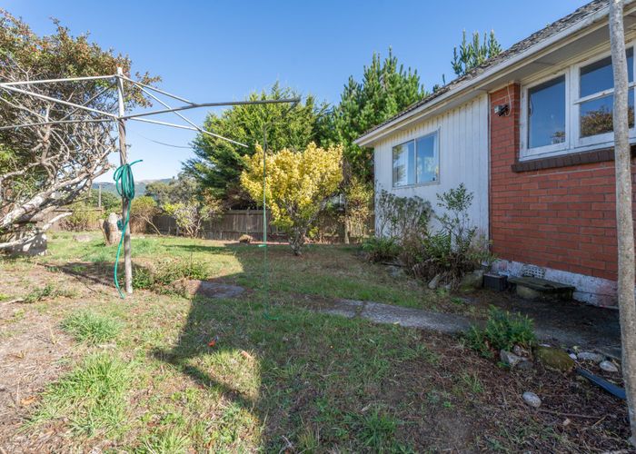  at 76 Mckillop Street, Ranui, Porirua