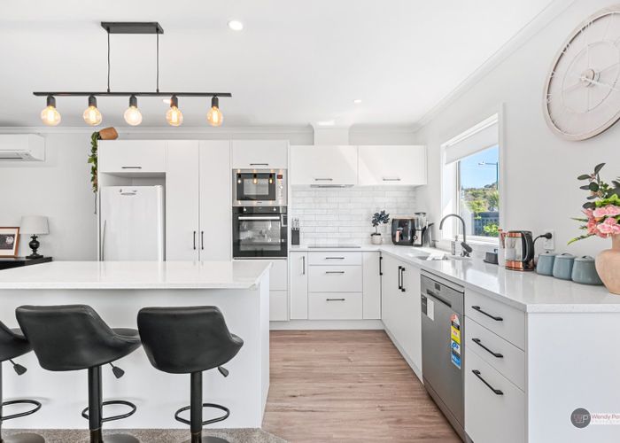  at 4 Martha Turnell Crescent, Manor Park, Lower Hutt