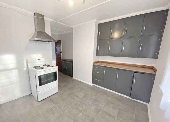  at 660 Featherston Street, Roslyn, Palmerston North