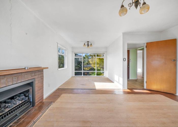  at 27 Cormack Street, Mount Roskill, Auckland City, Auckland
