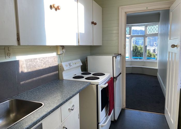  at 2/41 Home Street, Mount Victoria, Wellington