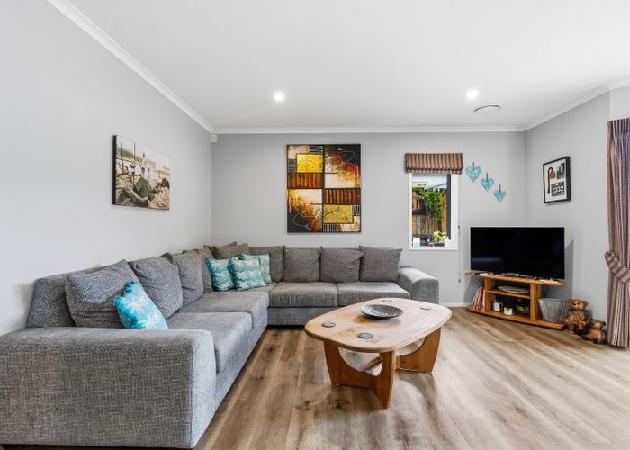  at 27 Somerton Drive, Huntington, Hamilton, Waikato