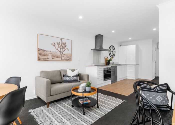  at 7/1 Vialou Street, Hamilton Central, Hamilton
