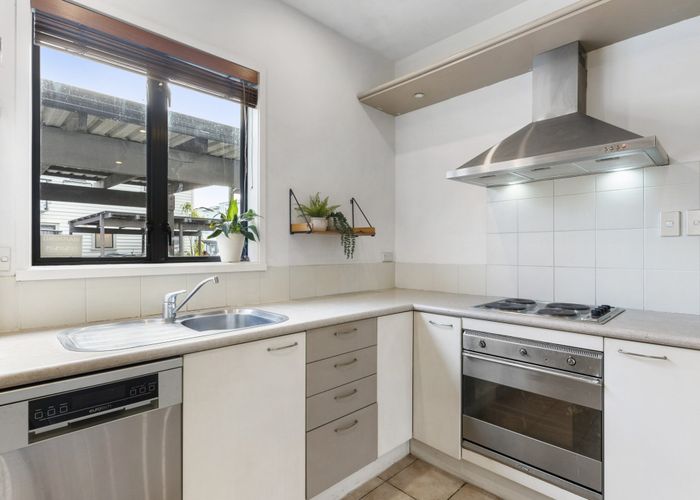  at 56/24 Norrie Avenue, Mount Albert, Auckland