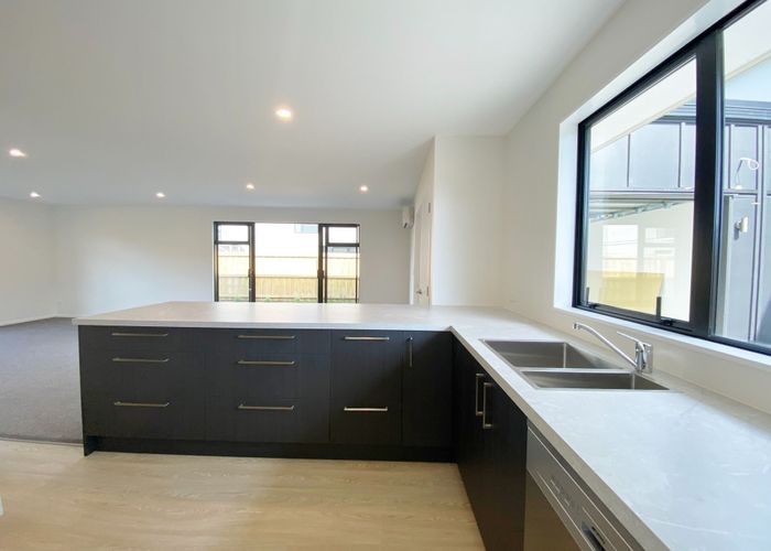  at 2/15 Rawhiti Av, New Brighton, Christchurch City, Canterbury