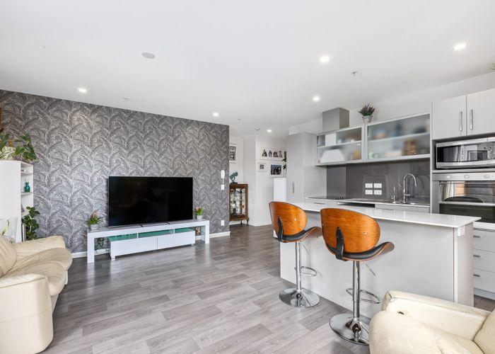  at 102A/160 Hobsonville Point Road, Hobsonville, Waitakere City, Auckland